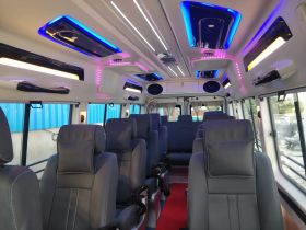 12 Seater Maharaja Tempo Traveller On Rent In Delhi