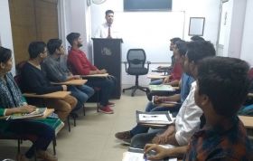 Spoken english classes in preet vihar