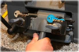 Locksmith Milton