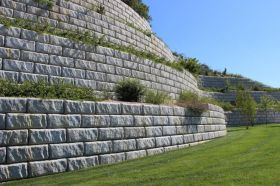 Milwaukee Retaining Walls