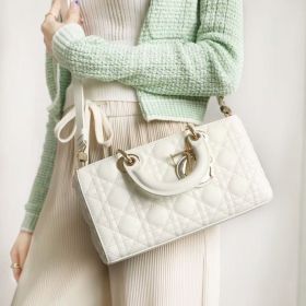 Top-quality replica 1:1 original handbags