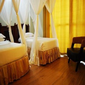 Mc-Ellys Hotel