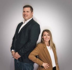 Your Home Connection Team - Re/Max Hallmark Chay