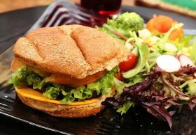 SANKOFA VEGGIE BURGER