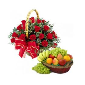 20 Red Roses Arrangment with Fruits
