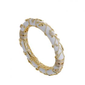 Pretty Paisley White Agate and Yellow Gold Bangle