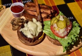 VEGAN MUSHROOM SWISS BURGER