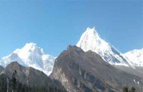 Manaslu Trekking | Footprint Adventure