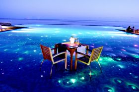 MALDIVES TRAVEL HOLIDAYS