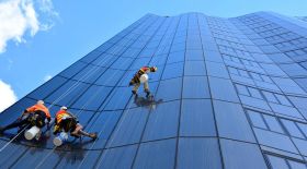 commercial window cleaning