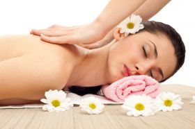 Herbal Hot Compress Back & Shoulder Massage