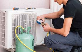 Split AC gas refilling services