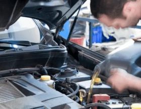 Oil Change Services for Peak Engine Performance