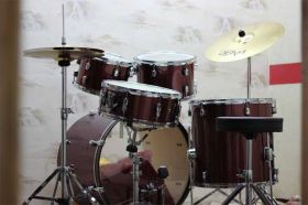Drum Classes | Gensis Music Hub in citylight Surat