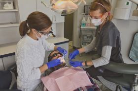 Cosmetic Dentists in Calgary