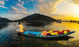 Dal Lake: Jewel in Crown of Kashmir