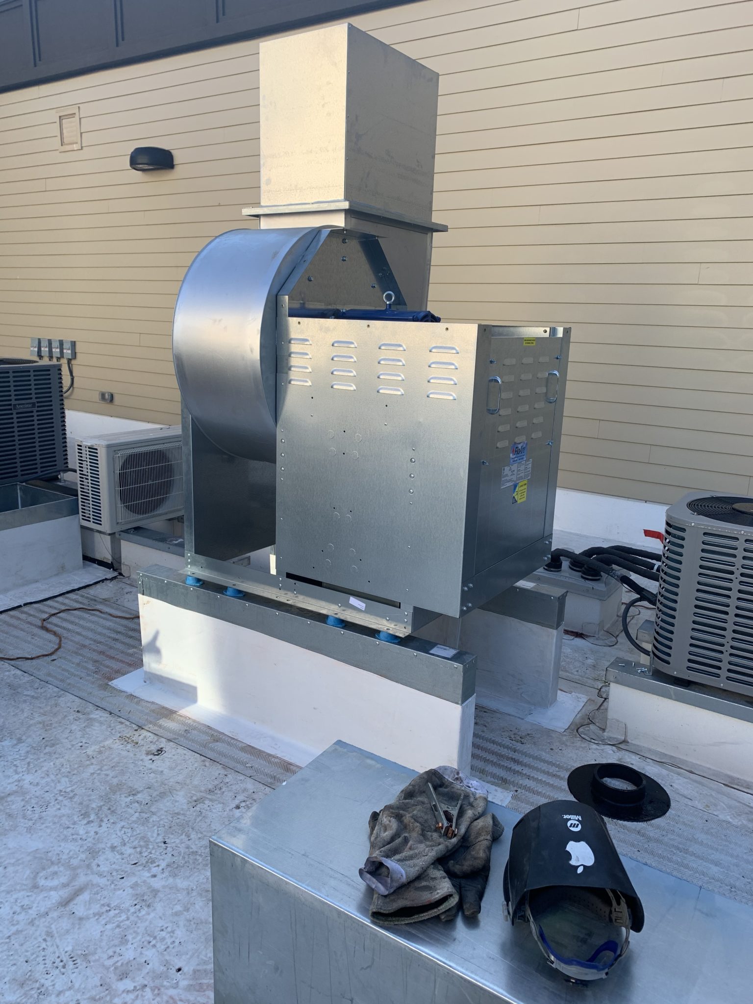 Commercial Kitchen Hood Repair | Exhaust Hood Repair Service Commercial Kitchen Hood Repair | Exhaust Hood Repair Service