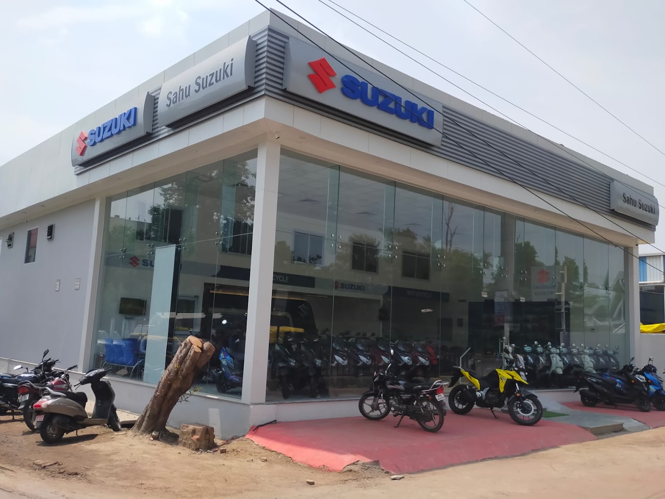 Suzuki Nearest Showroom Lucknow | Sahu-Suzuki