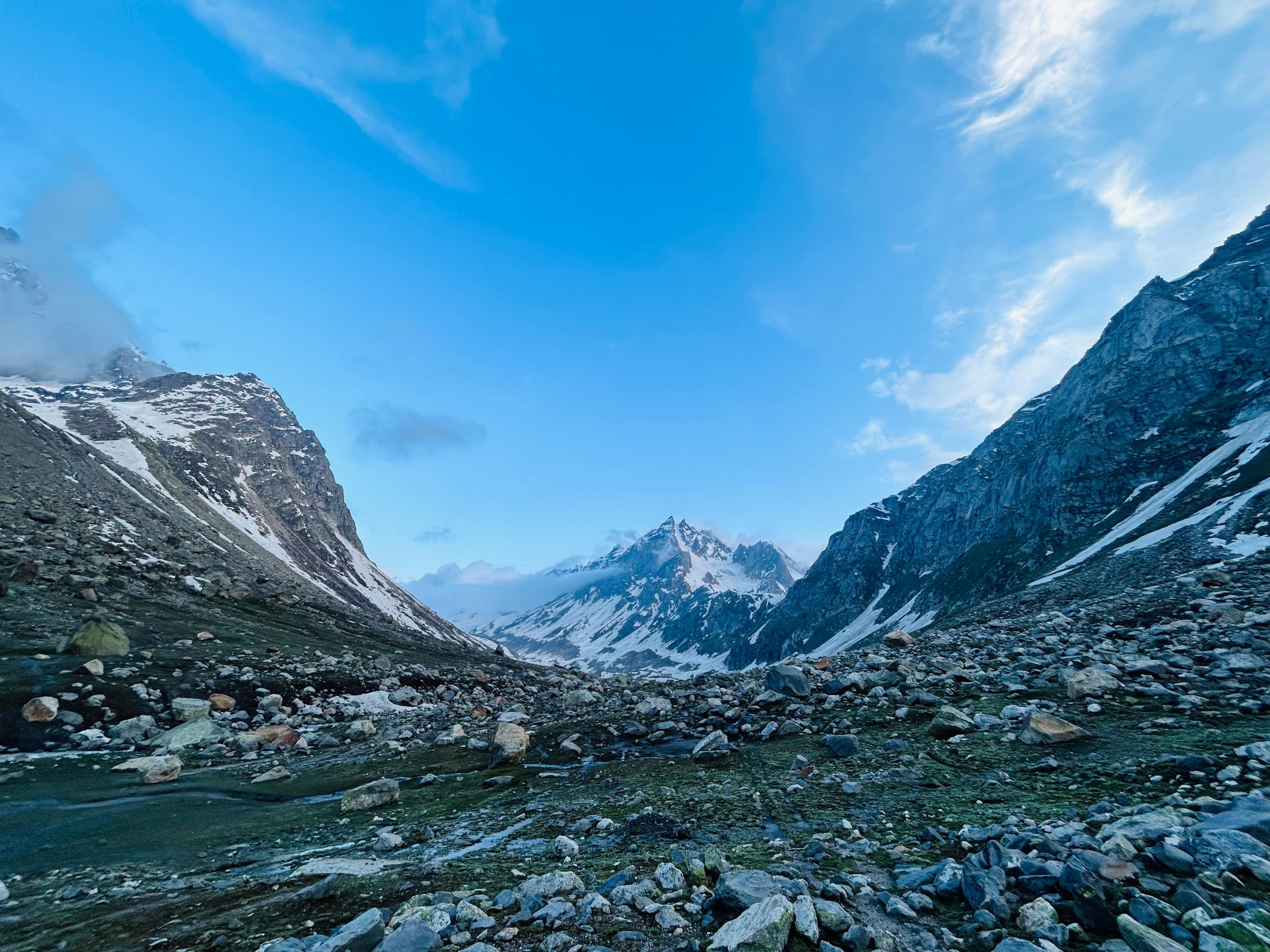 Hampta pass trek