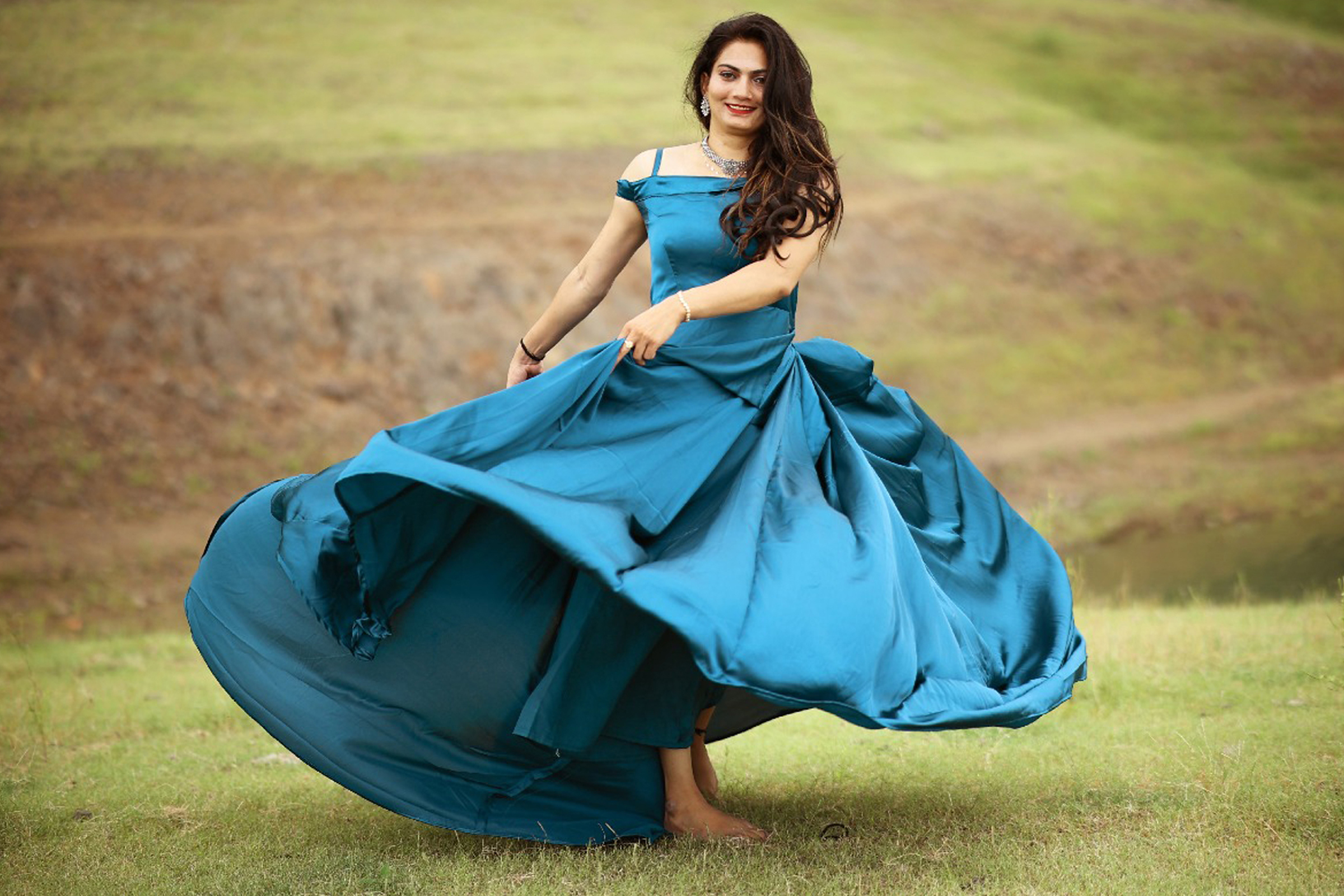 Best Rental Dresses for Pre-wedding Shoot