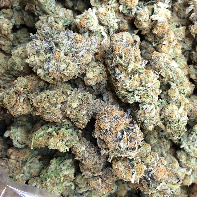 BUY GIRL COOKIES,MOON ROCK,BUBA-KUSH,OG-KUSH,LEMON SOUR DIESEL MEDICAL MARIJUANA AVAILABLE AT +1(720)663-0187