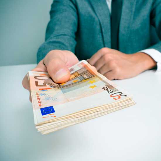 Get loan at 3% rate apply now whatsapp +91-9818603391