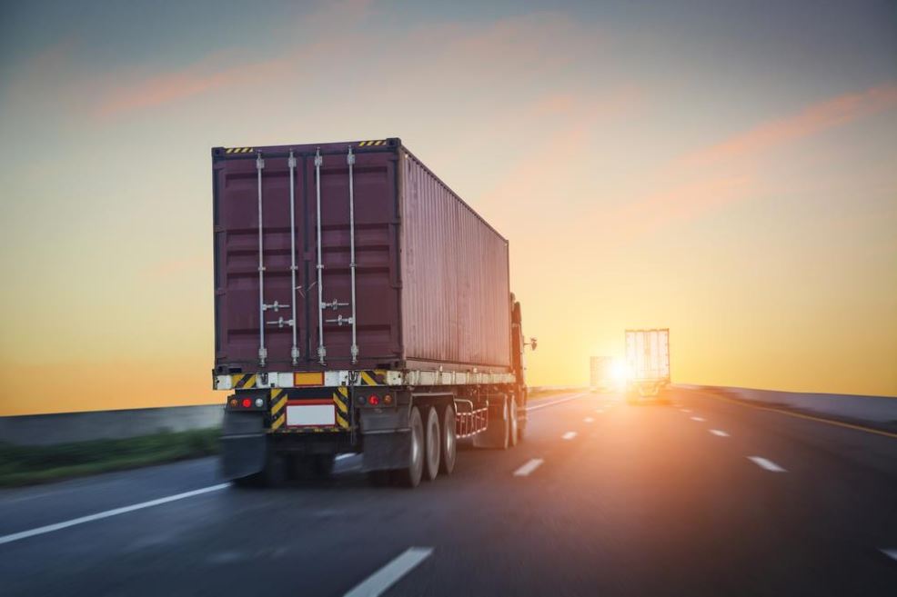 Apple Packers and Movers Surat