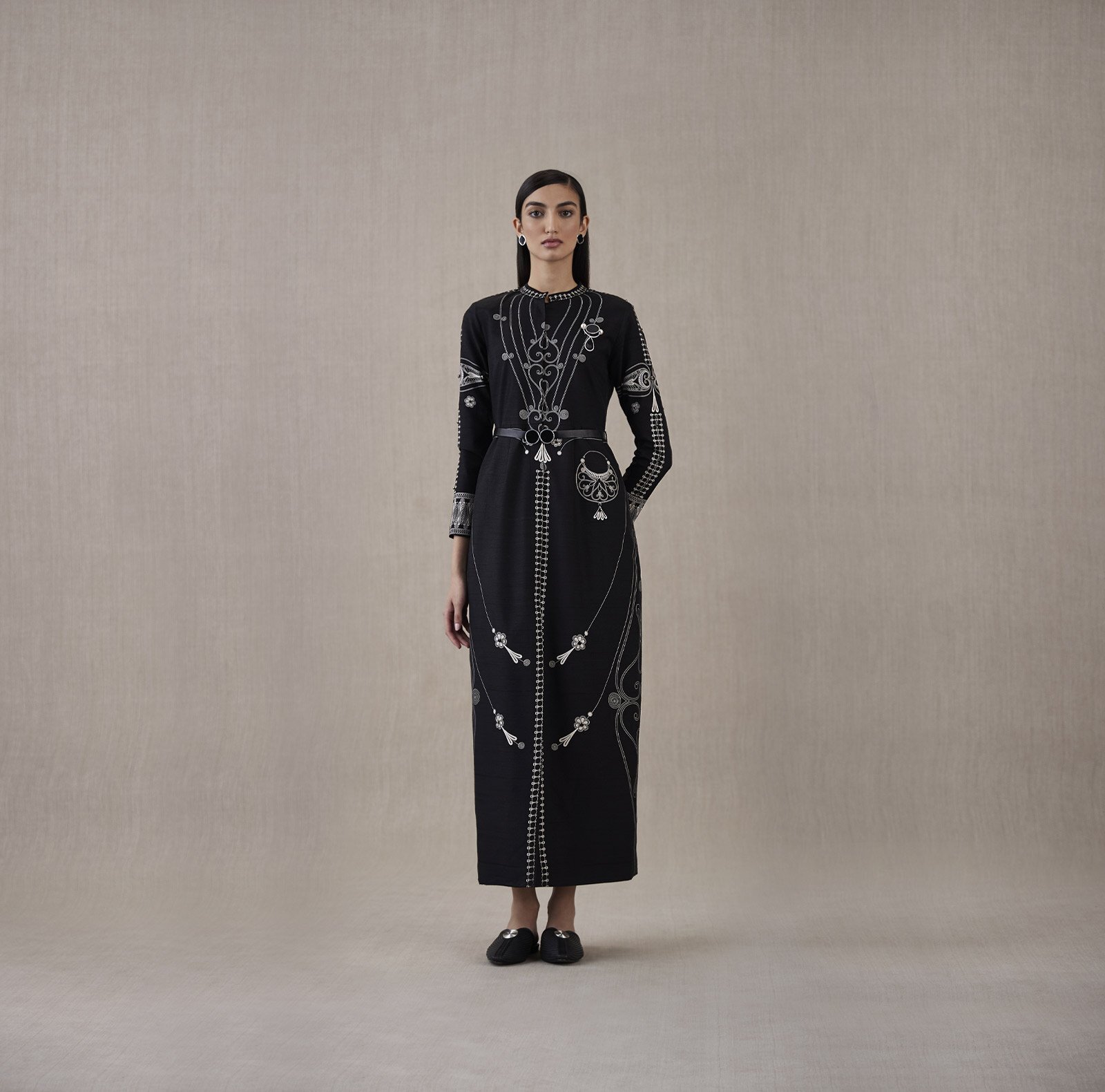 Buy Designer Woolen Jackets For Women & Ladies Online in India at AMPM