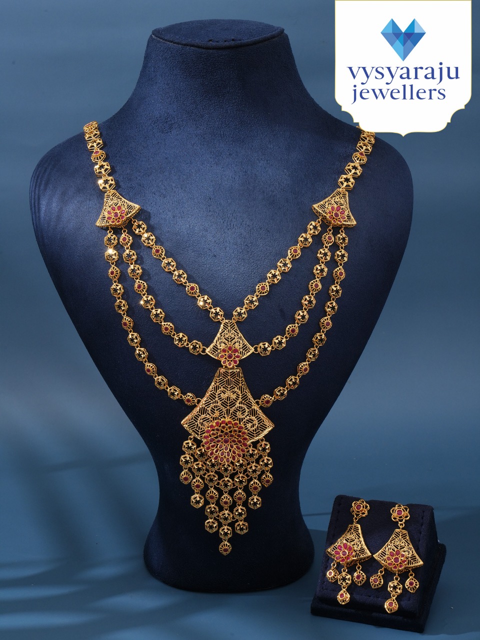 Certified gold jewellers in visakhapatnam