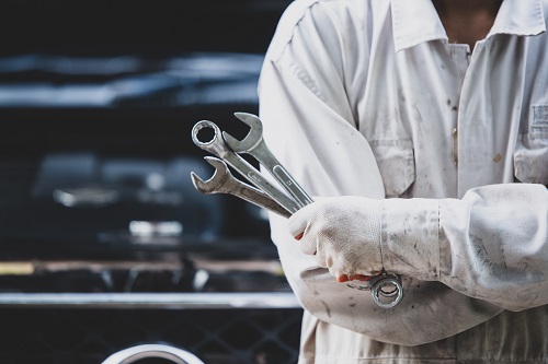 Looking for Building Maintenance Company in Dubai