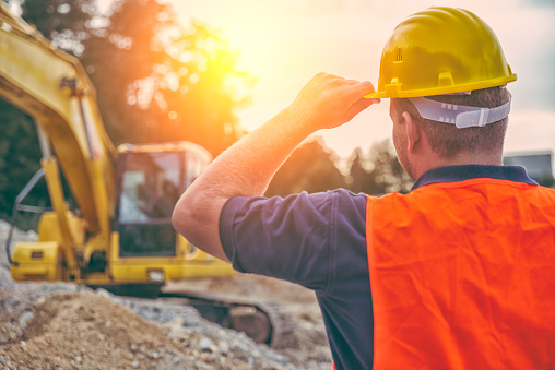 Get the best deals on vibratory hammer rental in Orlando