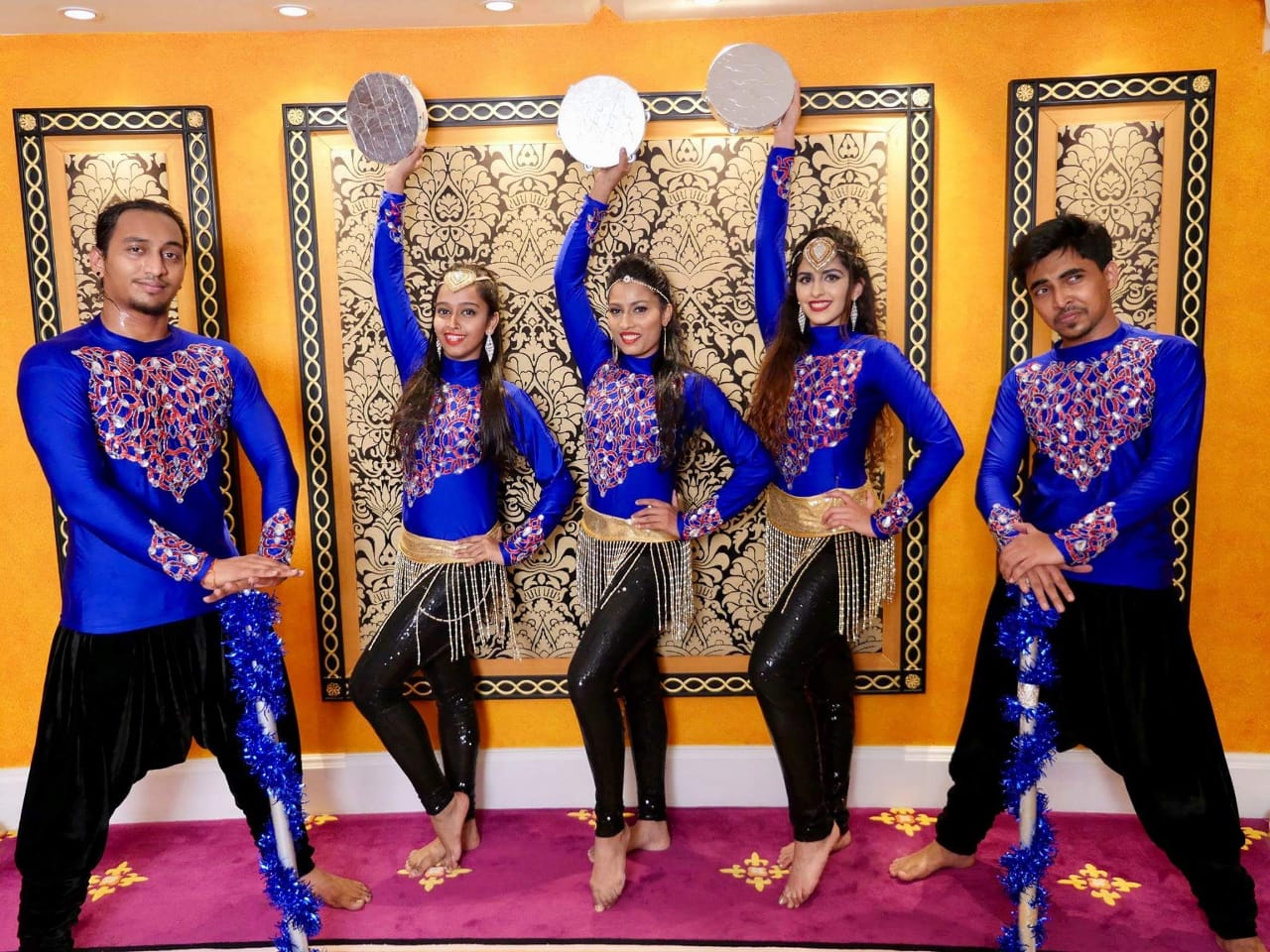 Are you Looking for the best Bollywood Dance Classes?