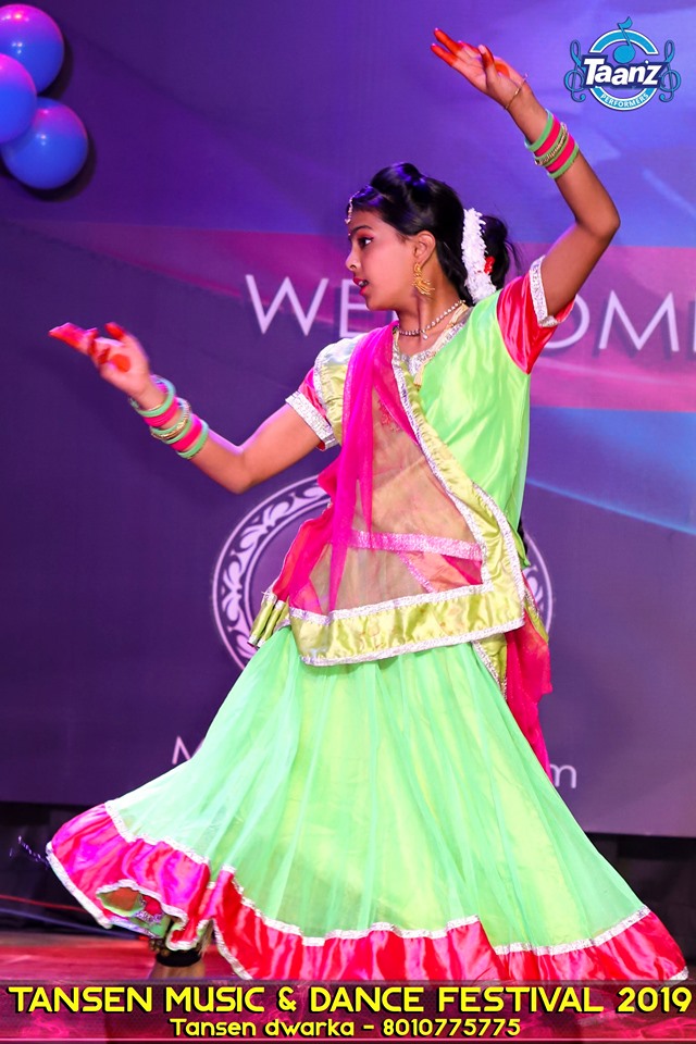 BEST KATHAK DANCE CLASSES | Register your one Free Demo Class-8010775775
