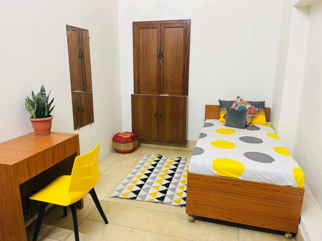 Large PG for Rent in Thiruvananthapuram - Fully-Furnished