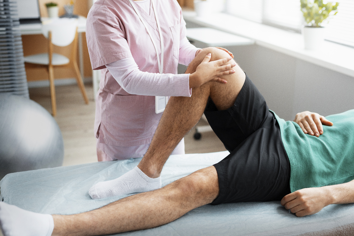 Get Back on Your Feet with Expert Orthopedic Care at Felix Hospital!