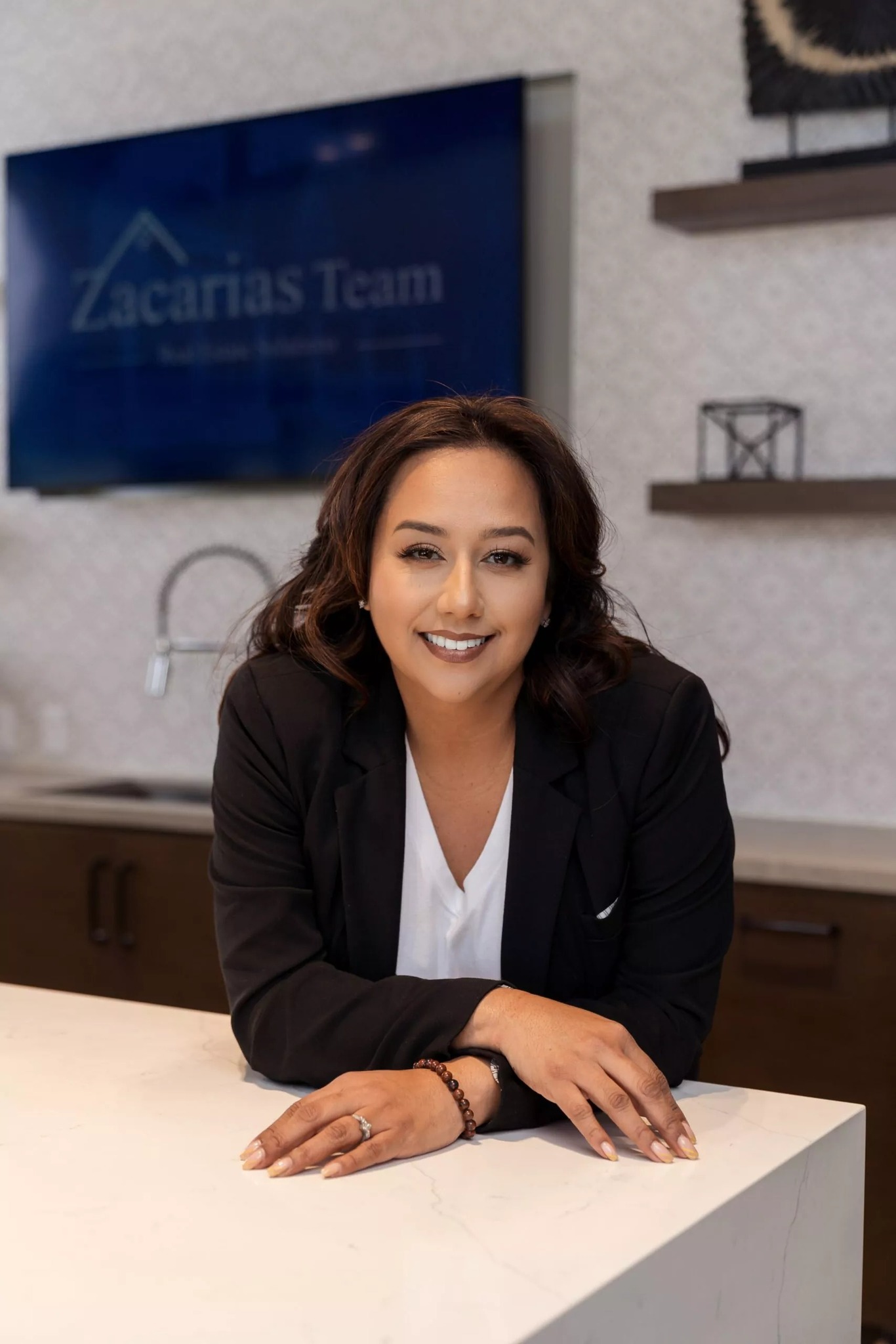 Mrs. Fontana Real Estate