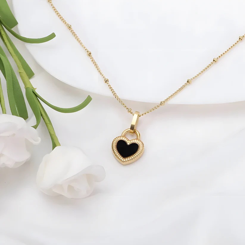 Elegant Pendants for Women in Noida – Shop October 22 Jewellery