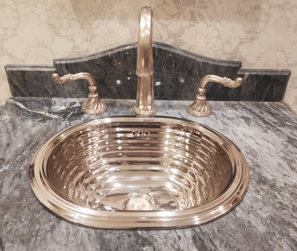 Bath fittings, basin mixers, faucets, showers,