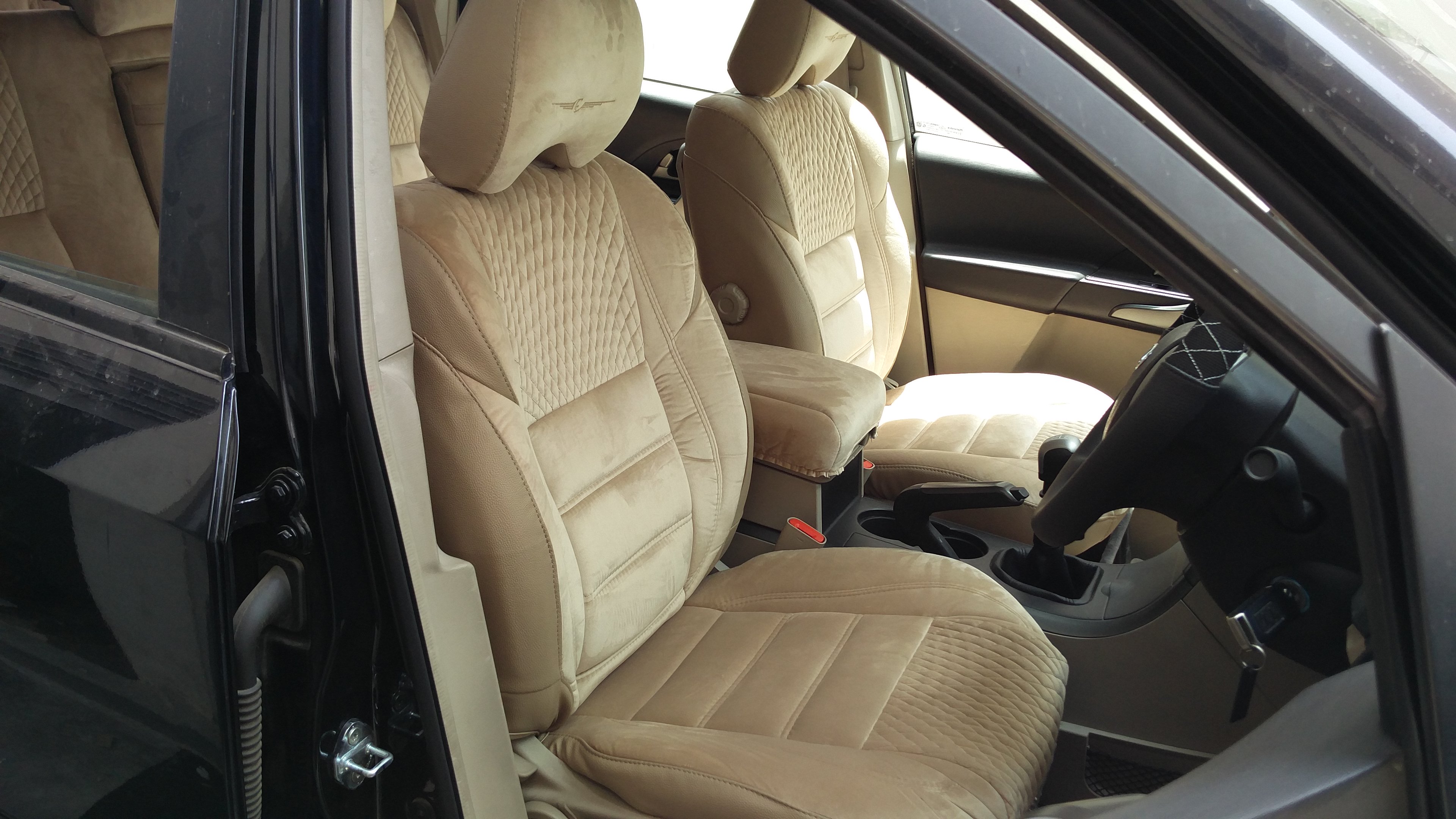 Car Seat Cover shop in Ghaziabad | Car Accessories store in Ghaziabad