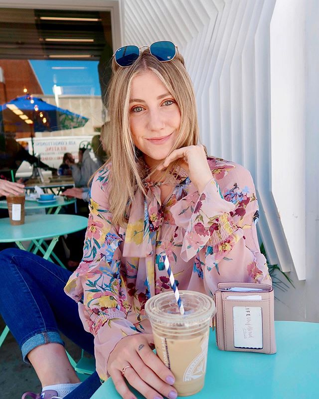 Need a Guide to Overcome Fear? Scroll the Blog – Life Unfiltered with Alexa Curtis