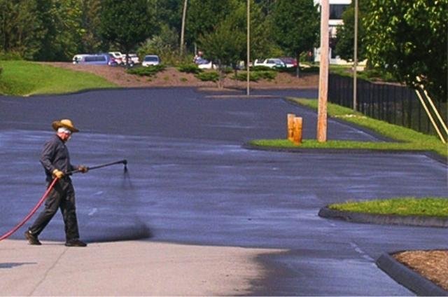 Affordable Paving Contractors CT – Smooth Durable Surfaces