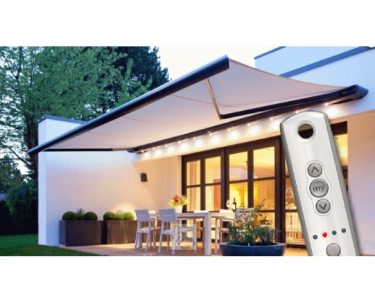Buy Retractable Motorized Awning from leading Awning Manufacturers in Delhi