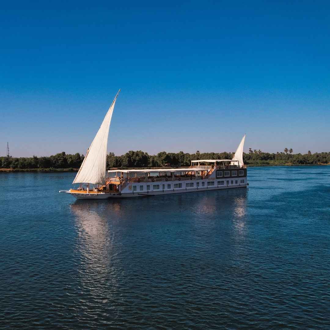 Swan Dahabiya