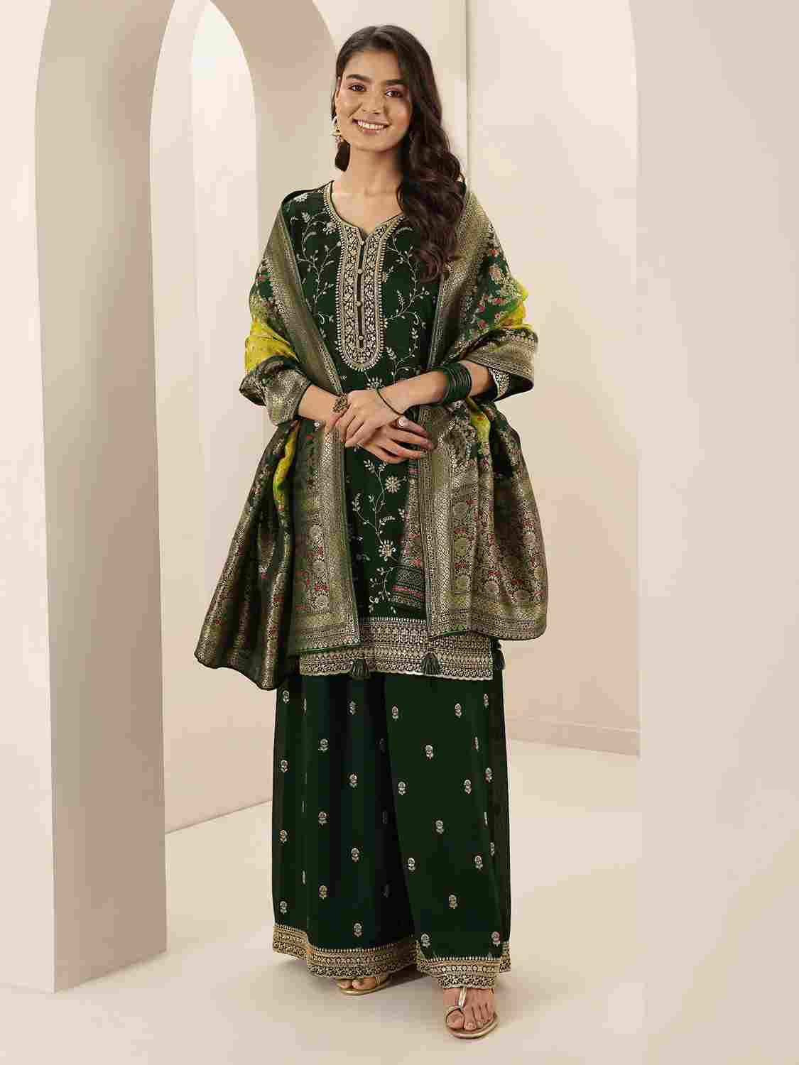 Buy latest Festive Kurta Sets for Women at Libas