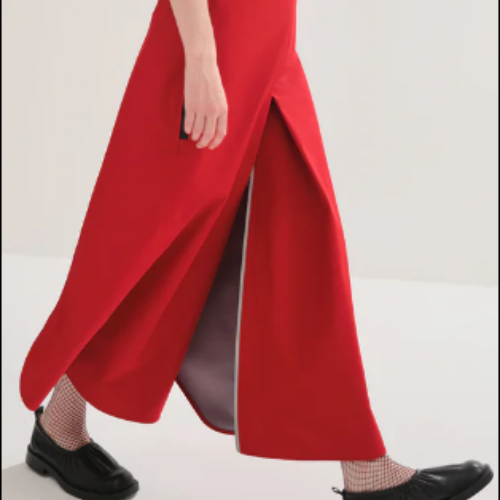 MOXIE | RED/BLUE – Transformable Unisex Rainskirt by BYBROWN