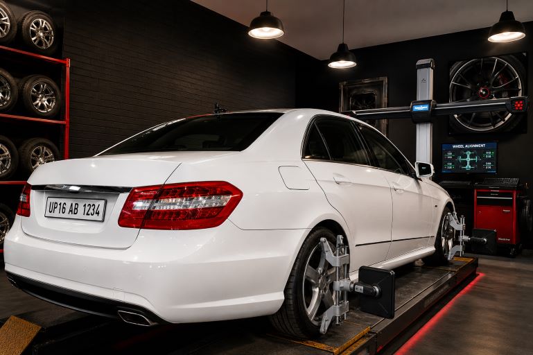 Wheel Alignment and balancing in Noida