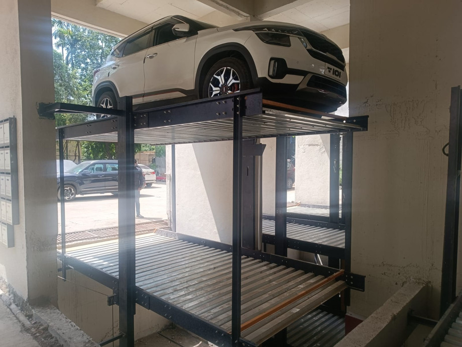 Stack Parking System for Smart Urban Parking Solutions